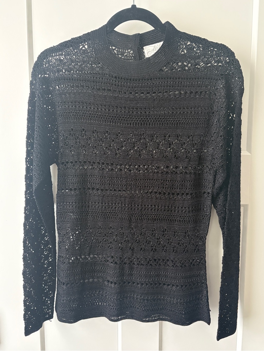 Lisa brand women’s Vintage crochet knit black pullover long sleeve sweater Small